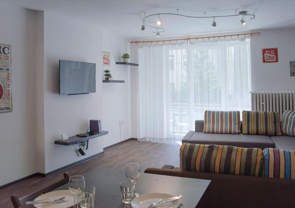 Dlouha Apartment 2Bd Praga Exterior foto