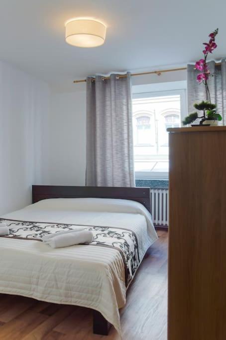 Dlouha Apartment 2Bd Praga Exterior foto